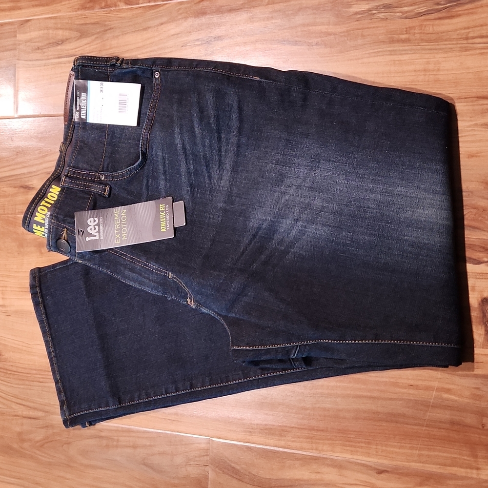 NEW Lee jeans